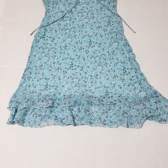 Petite Sophisticate dress Women's size 4 blue floral nwt - Picture 4 of 8